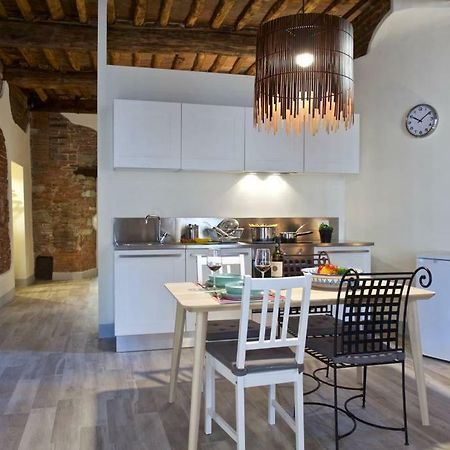 Casa Nora Hotel Lucca Bagian luar foto